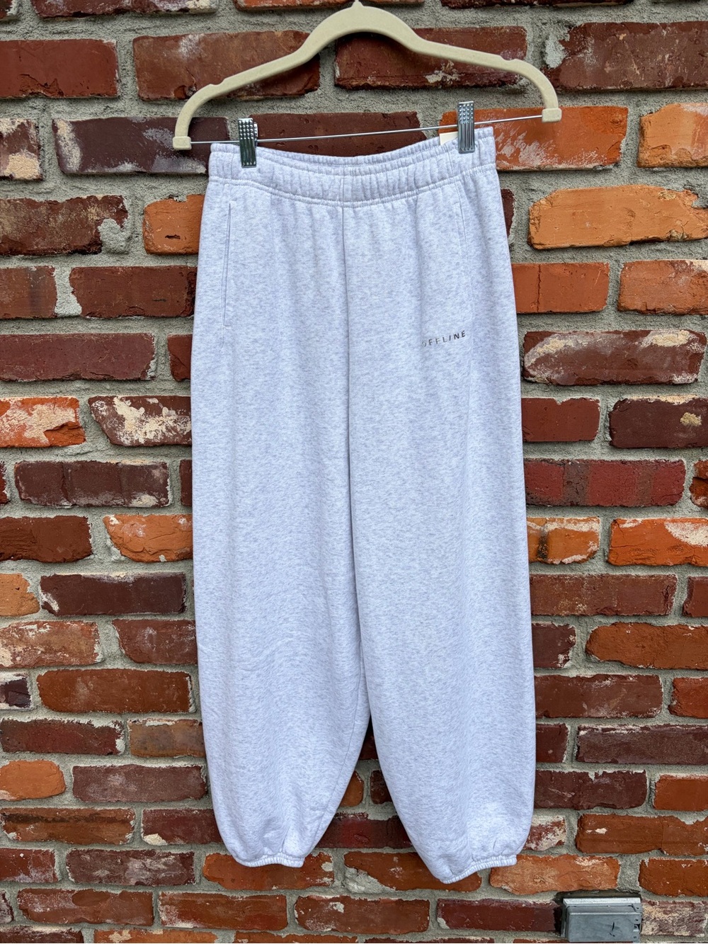 NWT Offline by Aerie Baggy Fit